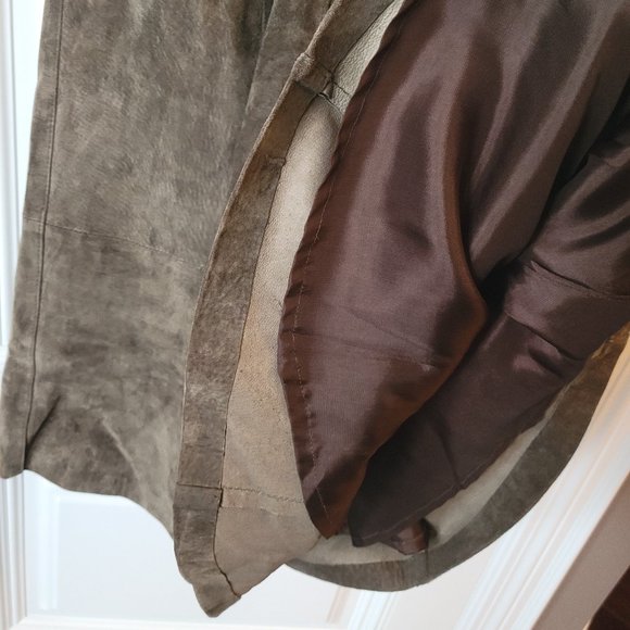 The Olde Hide House Suede skirt - Picture 6 of 10